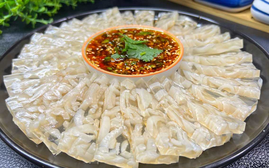 全自動皮凍灌裝封口機，賦能傳統美食規模化生產