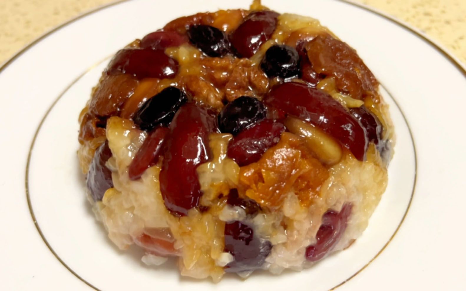 1731117636550442.jpg 八寶飯01.jpg