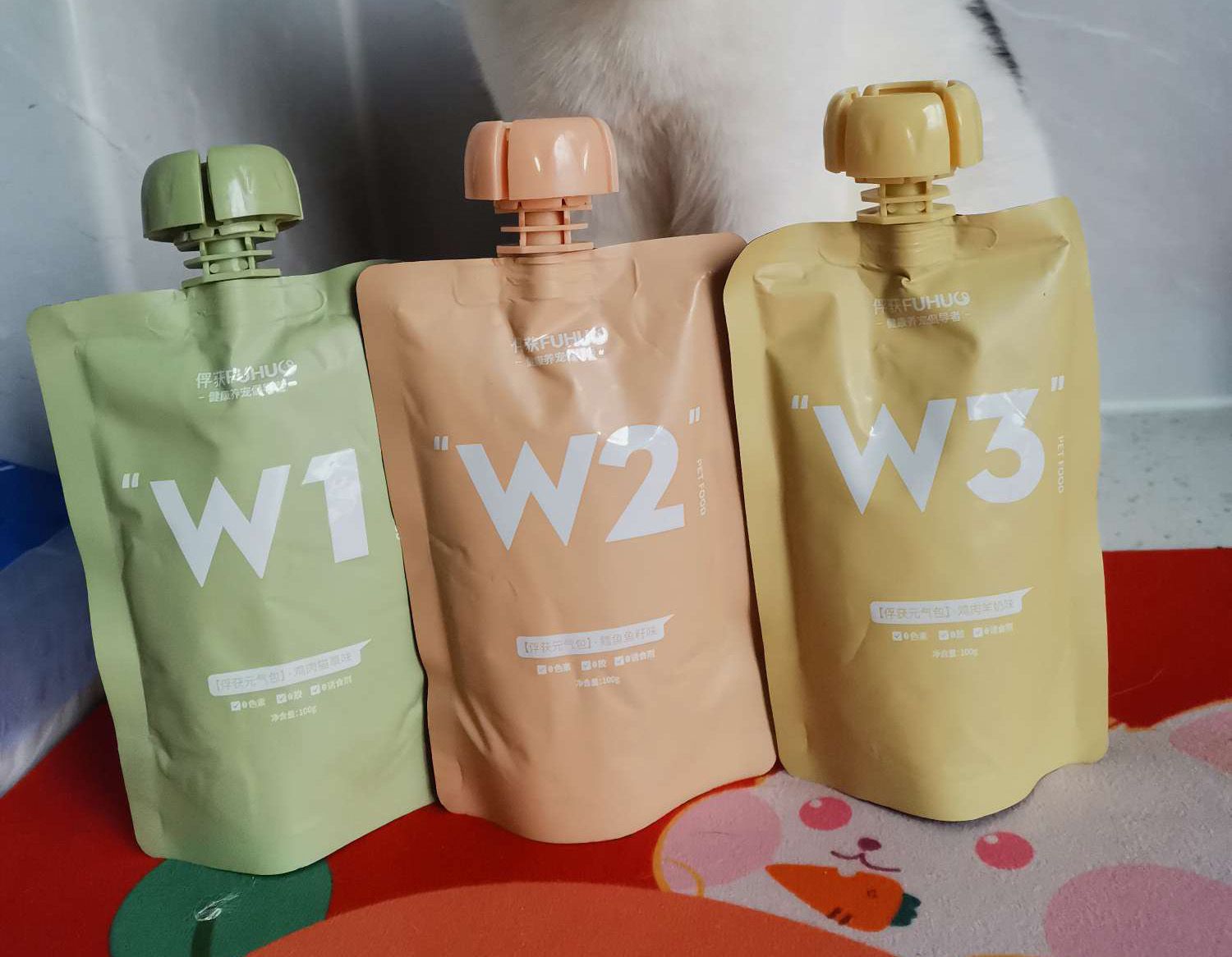 1741843893592357.jpg 寵物糧02.jpg